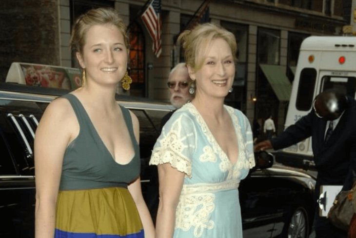 10 celebrity kids who look like their parents