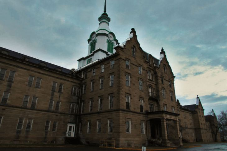 Most haunted places in America