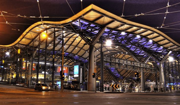 Top 7 most amazing railway stations