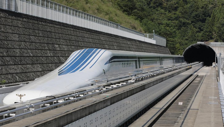 8 fastest trains in the world