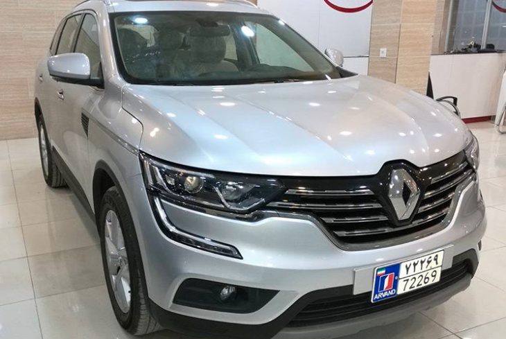 Brand new 2017 Renaults in Iran