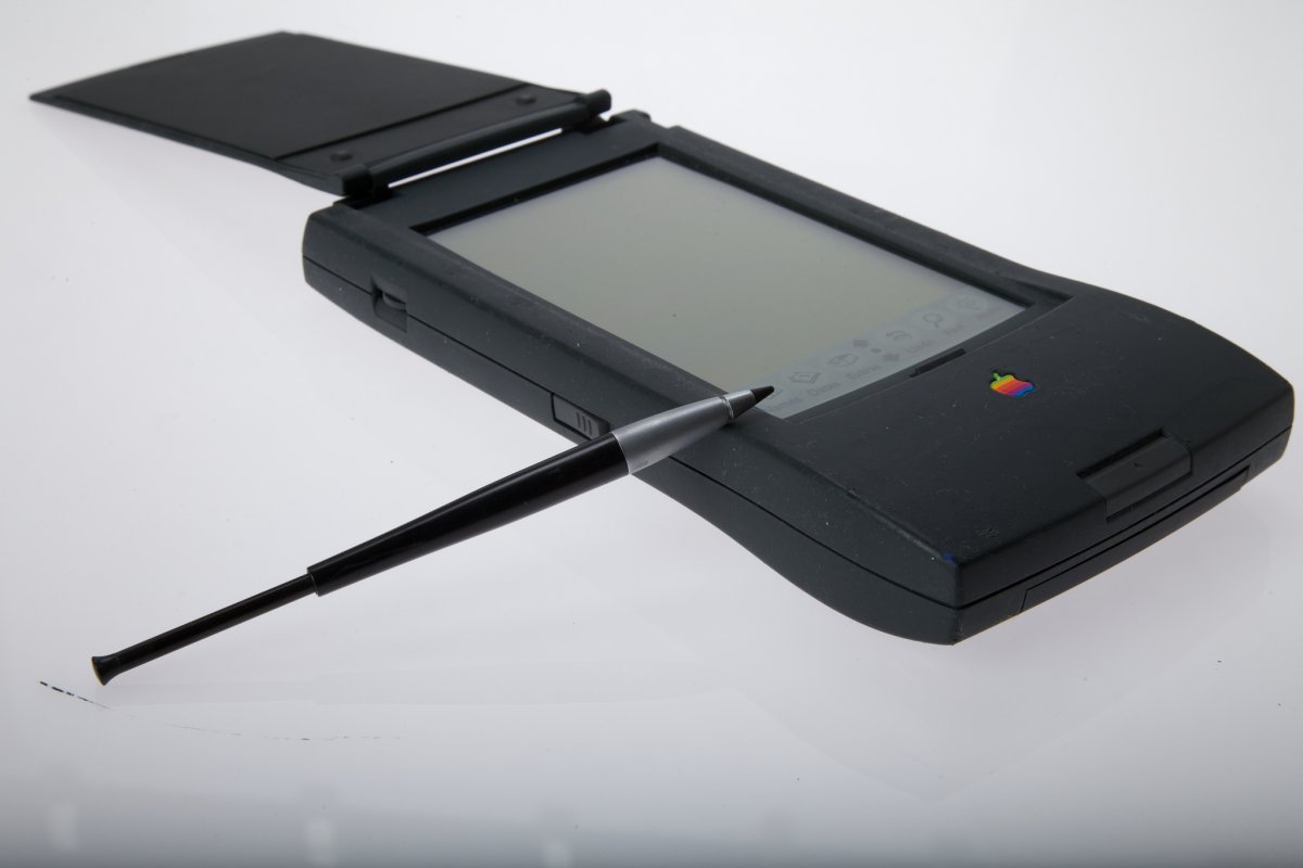 8 Apple Inc. products that failed