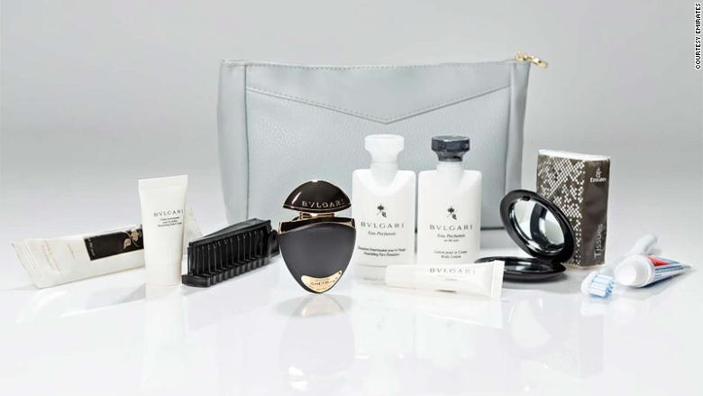10 luxurious Airline amenity kits