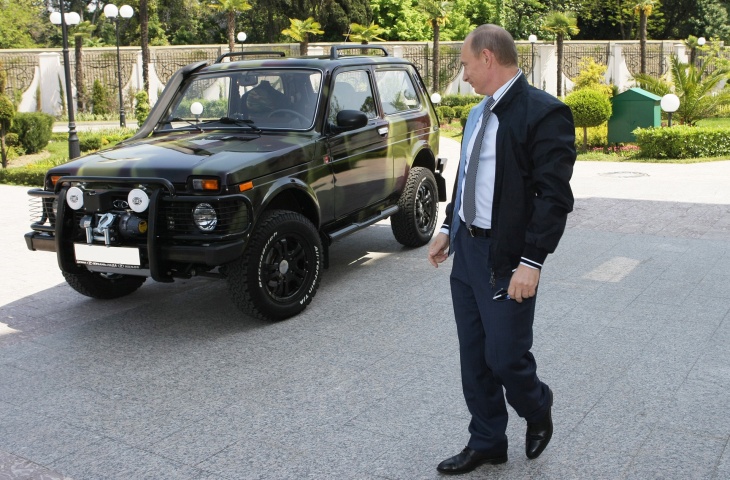 8 cars Vladimir Putin has taken for a spin