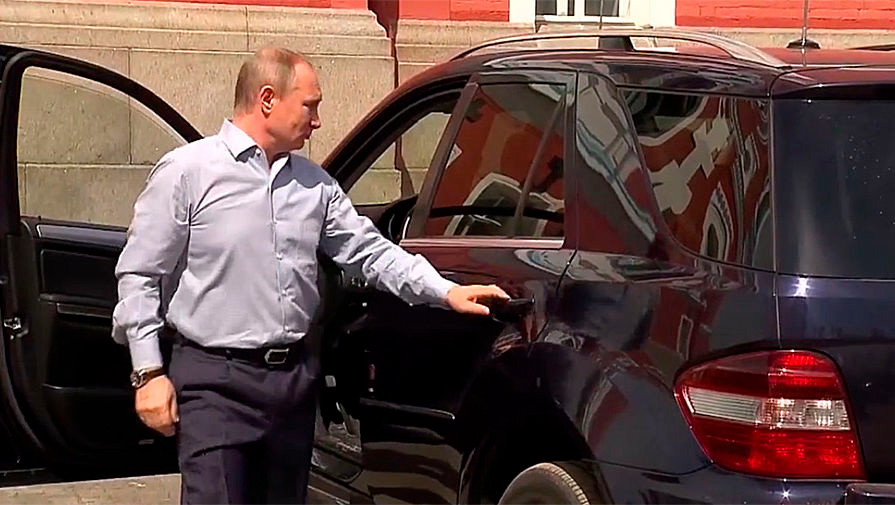 8 cars Vladimir Putin has taken for a spin