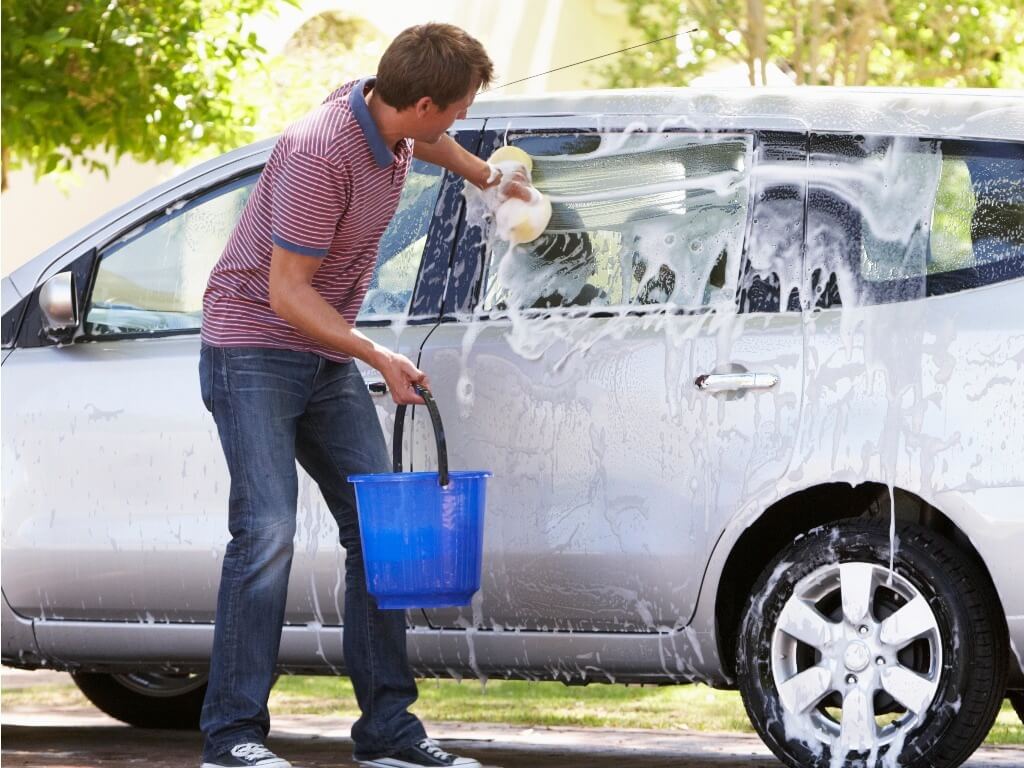 Biggest mistakes to avoid when washing your car