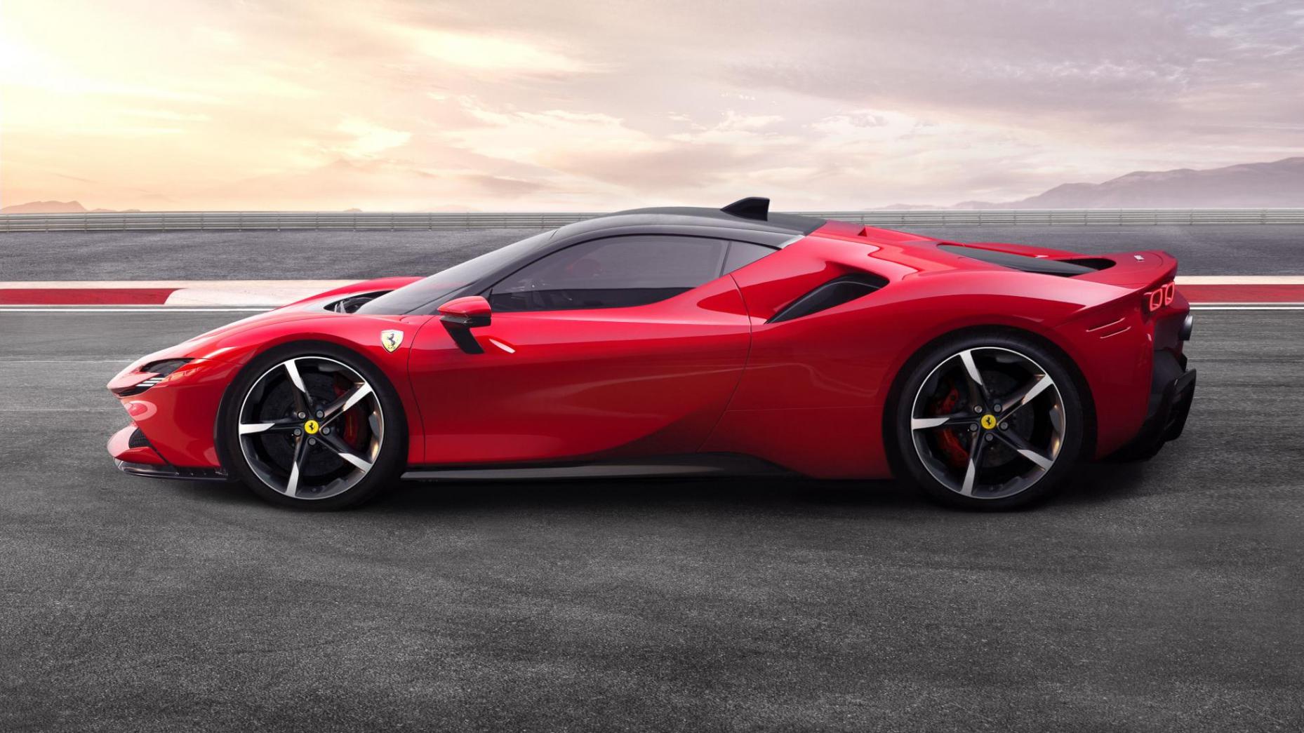 First ever Ferrari Plug-in Hybrid