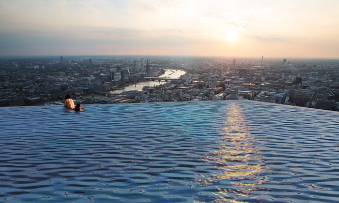 London to get world's first 360 infinity roof pool