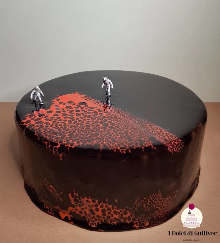 Creative pastry chef produces amazing art for dessert