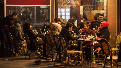 London social distancing drive-thru shisha