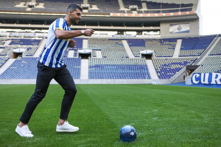 Mehdi Taremi completes transfer to Porto