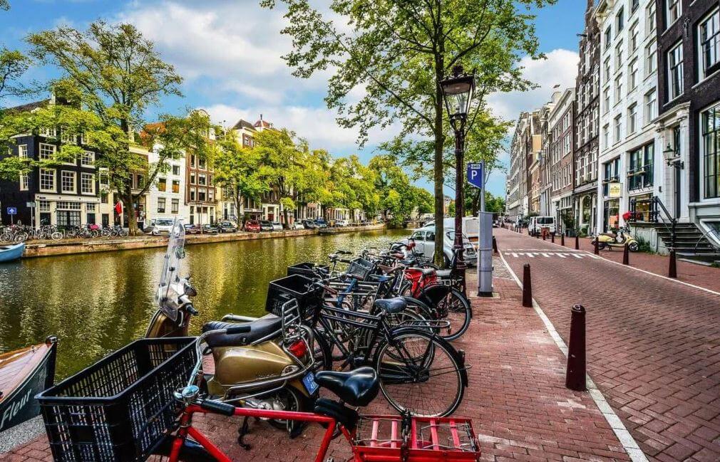 9 of the most bike-friendly cities in the world