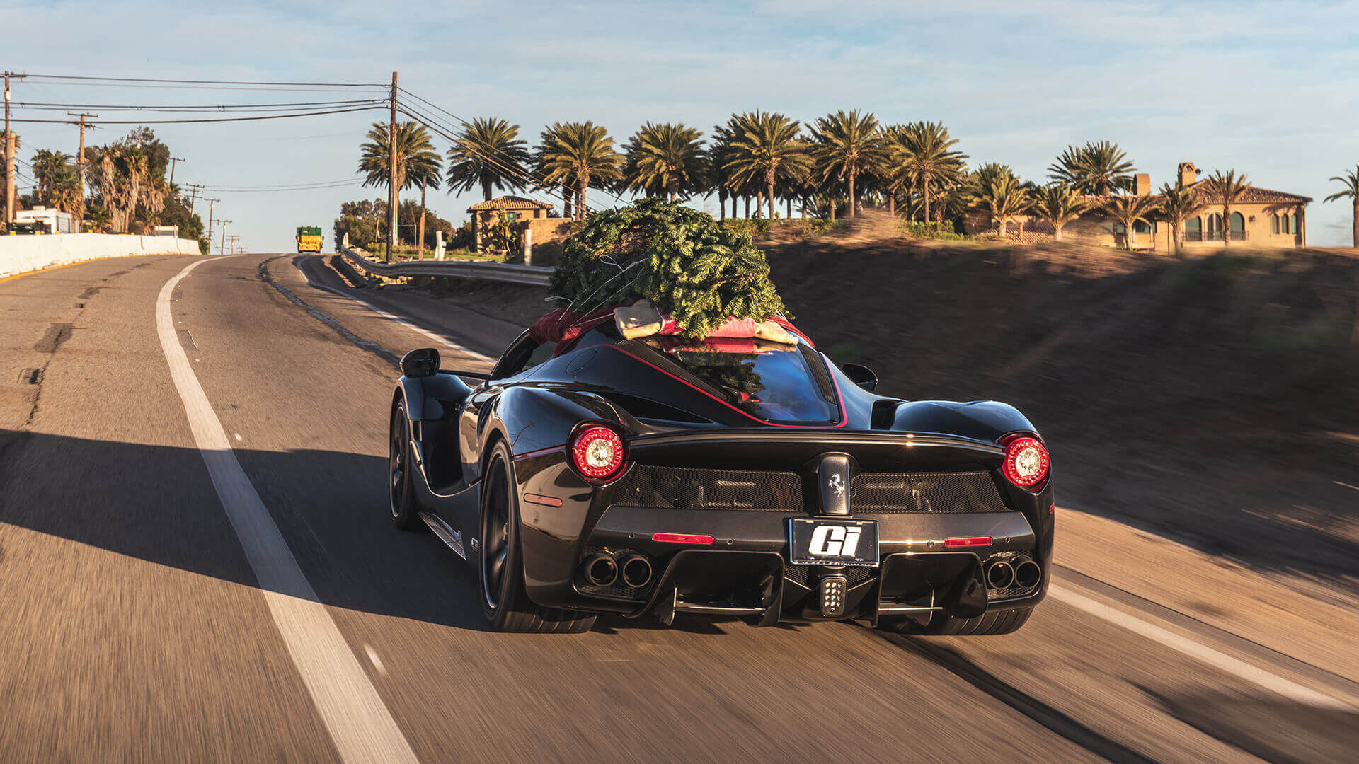 Christmas tree supercar trend that needs to stop