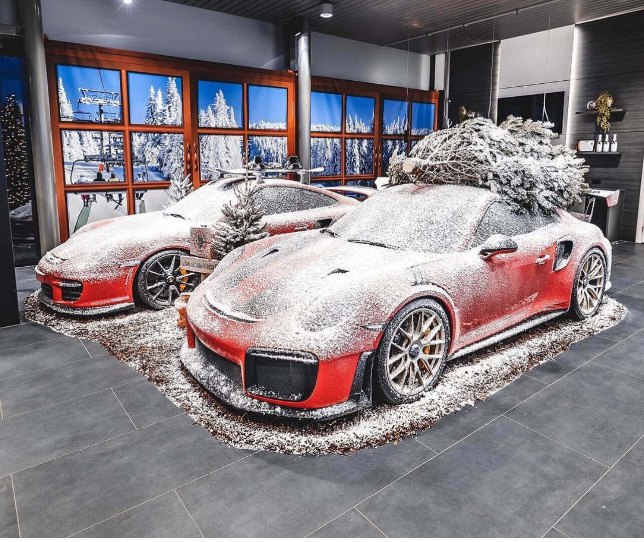 Christmas tree supercar trend that needs to stop