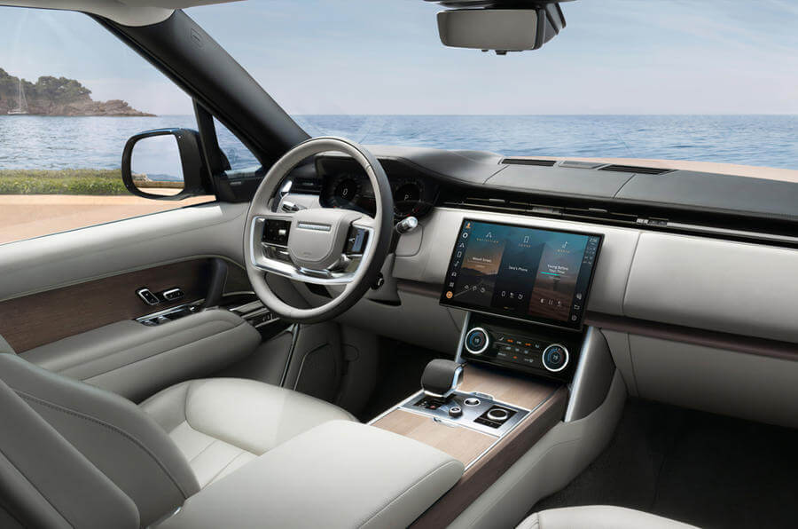 Impressive facts about the new 2022 Range Rover