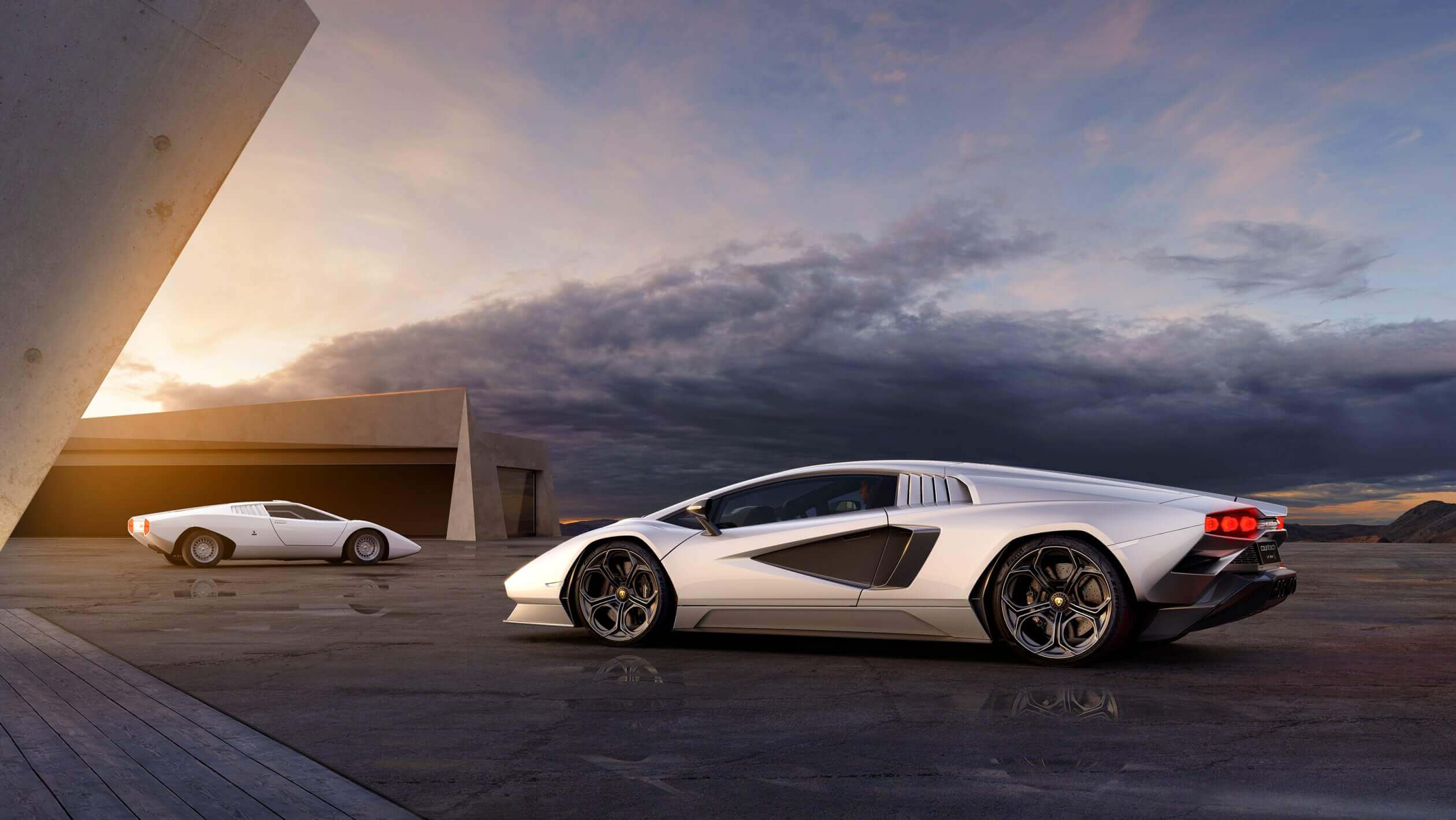 Lamborghini remake classic Countach model for 2022