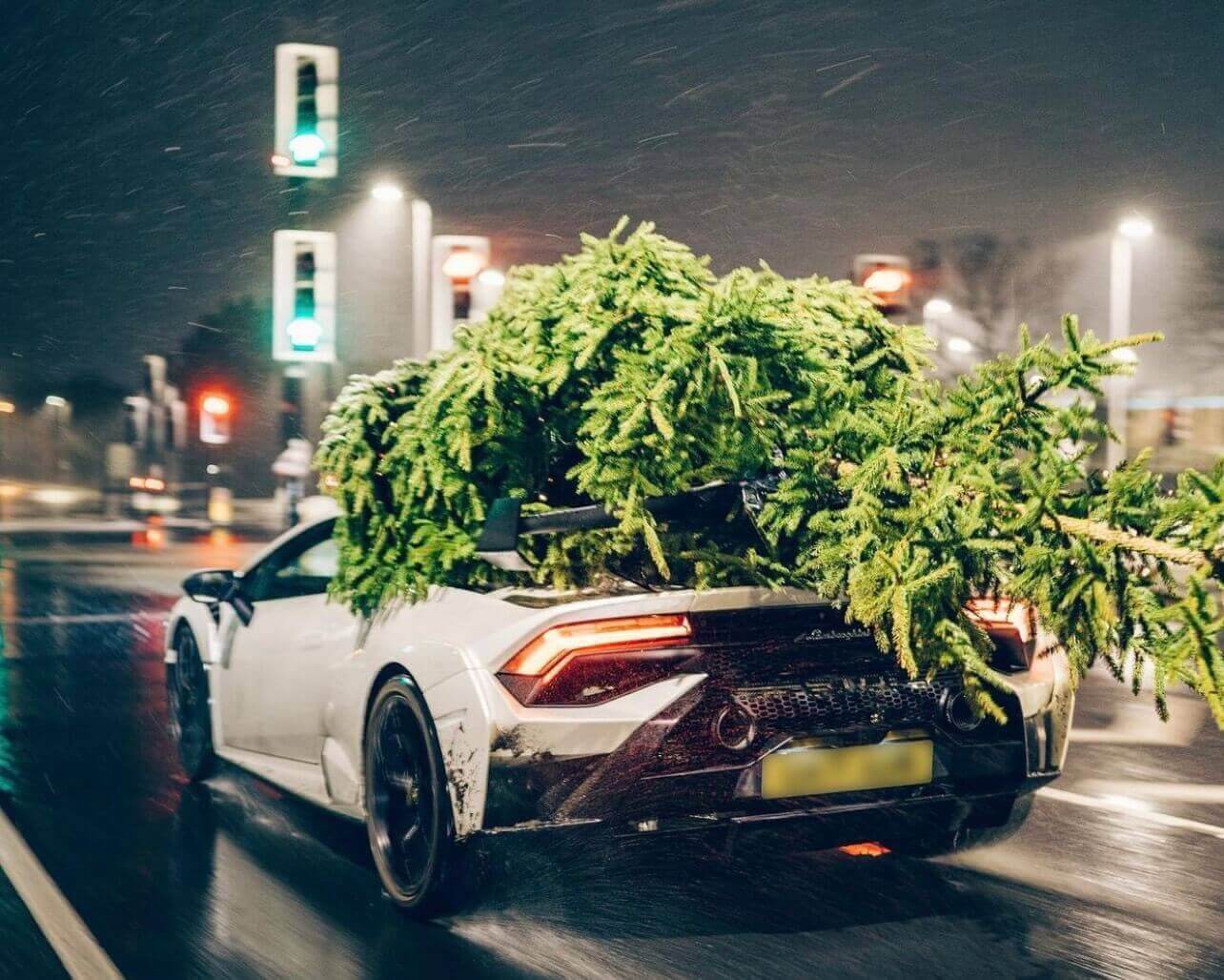 Christmas tree supercar trend that needs to stop